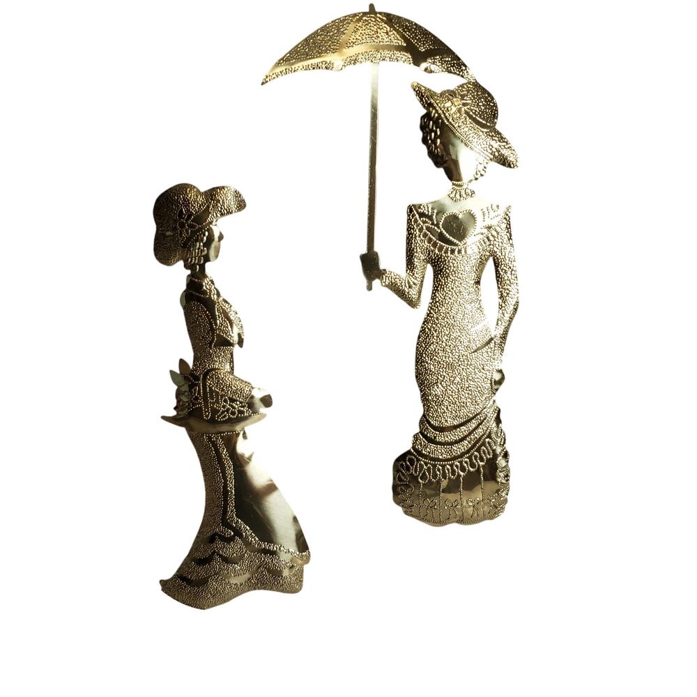 Vintage Victorian Ladies 3D Wall Art Gold Tone Hammered Metal‎ Hollywood Regency